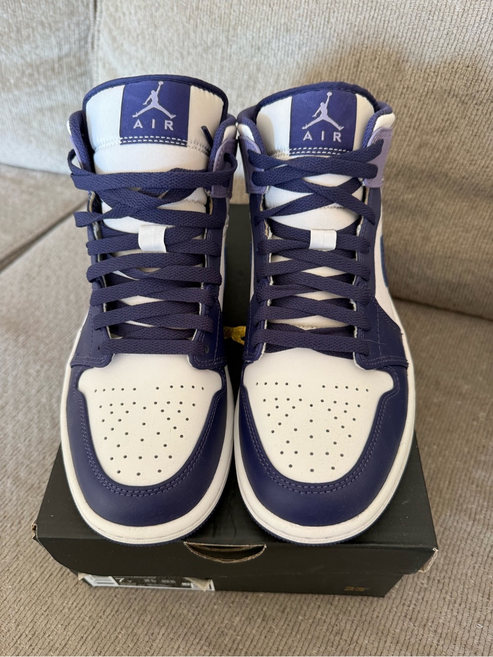 Nike Air Jordan 1 Mid - White & Purple (Court Purple)